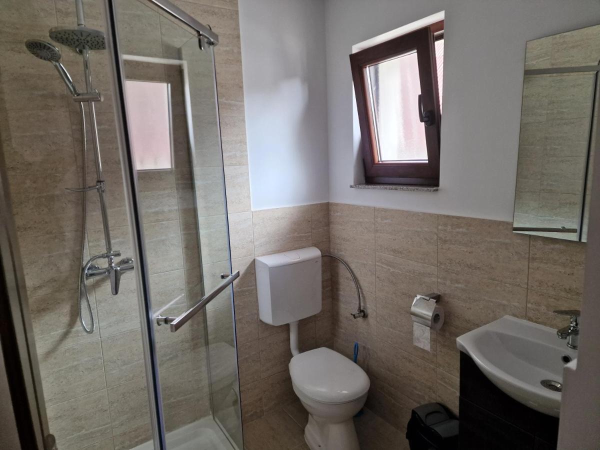 Apartamento La Mona Bîrsana Exterior foto
